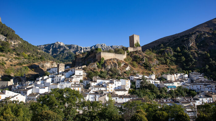 Cazorla mit Castillo de la Yedra | © Sunhikes