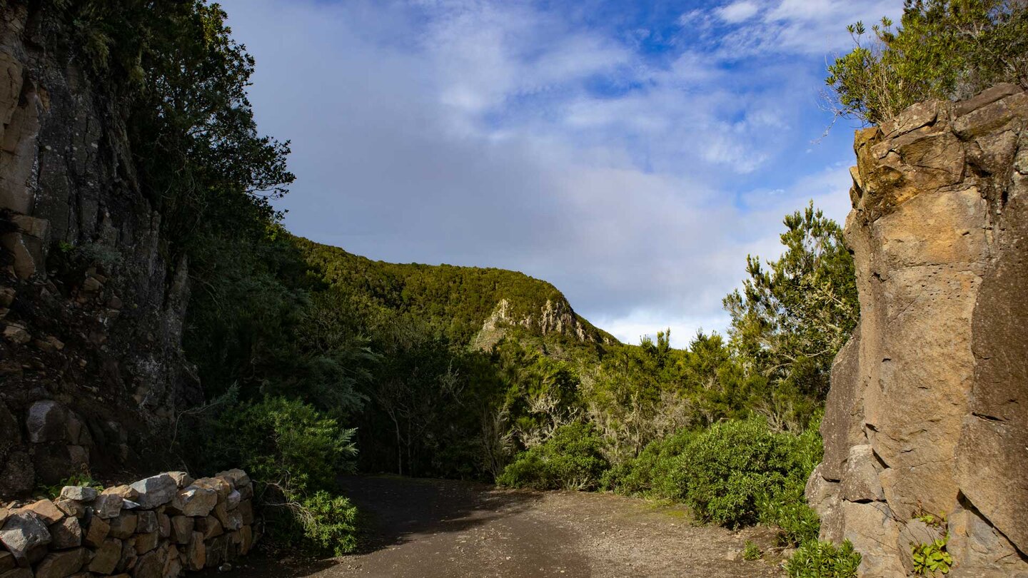 Wanderung entlang der Pista Monte del Agua