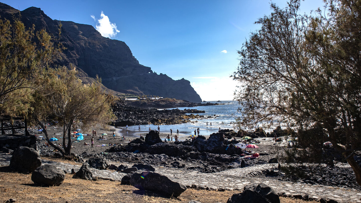 Blick auf den Strand Playa de las Arenas bei Buenavista del Norte