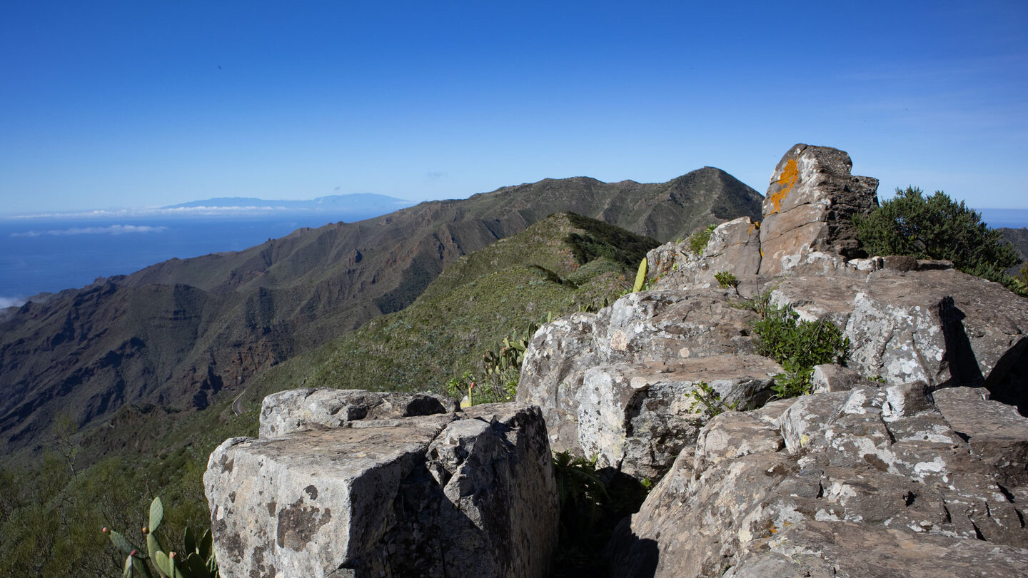 Felsformationen auf der Cumbre de Bolico