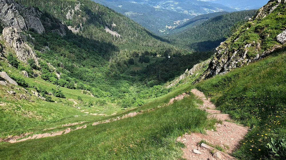 Route führt durch das Schutzgebiet Réserve Naturelle du Frankenthal-Missheimle