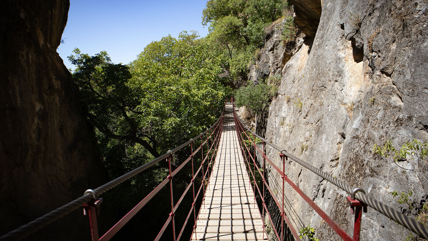 Hängebrücke Cahorras de Monachil