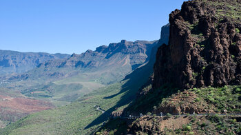 weiter Blick entlang des Barranco de Fataga auf Gran Canaria