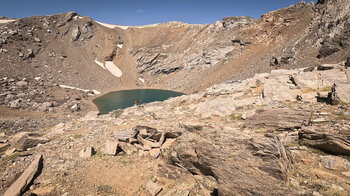 Steinböcke bei der Laguna de la Caldera im Nationalpark Sierra Nevada