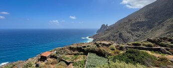 die Häuser liegen in exponierter Lage mit sagenhaftem Fernblick in Arguamul auf La Gomera