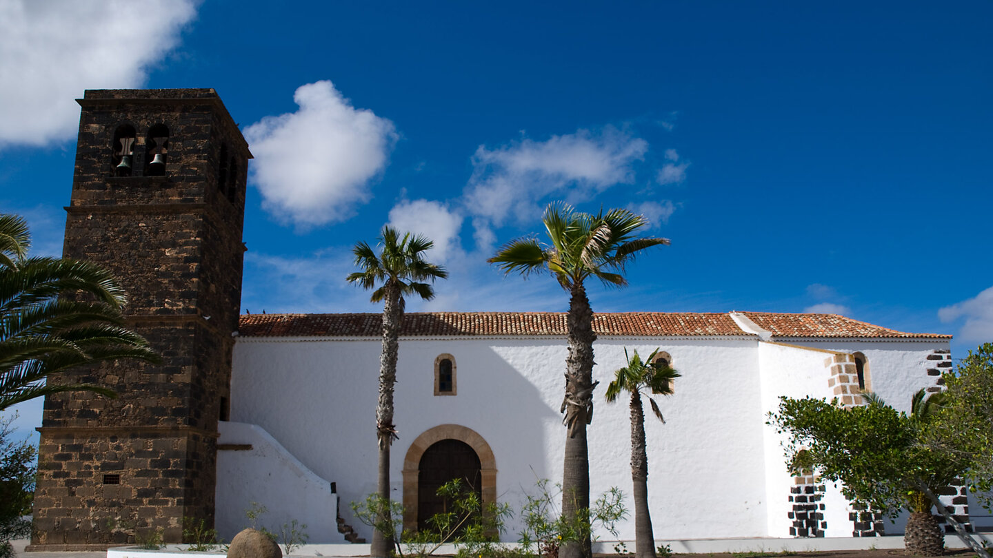 die Kirche Iglesia de Nuestra Señora de la Candelaria in La Oliva