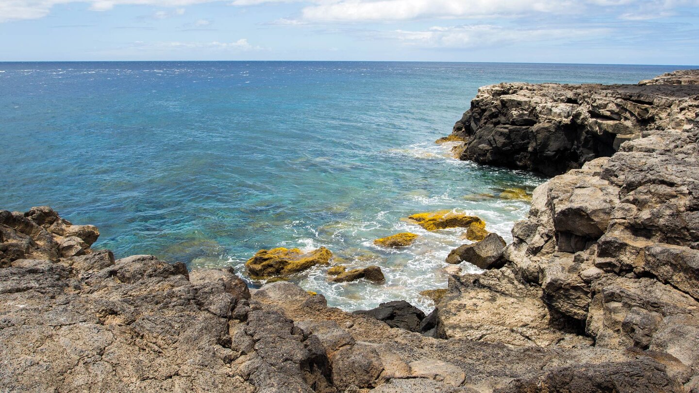 Blick auf das Meer der Stille von der Punta de los Saltos