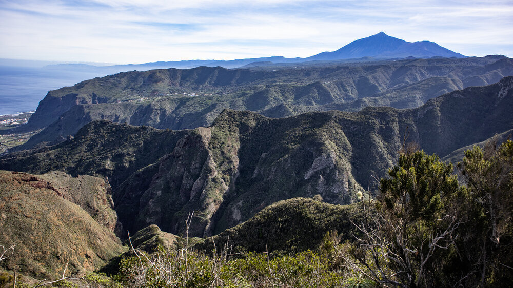 Teide Panorama hoch über der Schlucht Barranco de los Pasos o de Blas