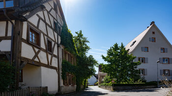 Wanderung durch das Örtchen Wollbach