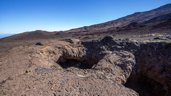 Cuevas Negras sind vulkanische Höhlen im Teide Nationalpark