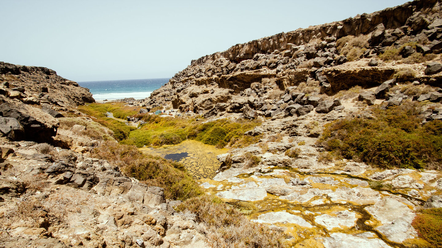 Blick übers Barranco de Tebeto auf den Atlantik