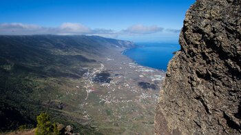 Blick vom Aussichtspunkt Mirador de Jinama über das El Golfo Tal