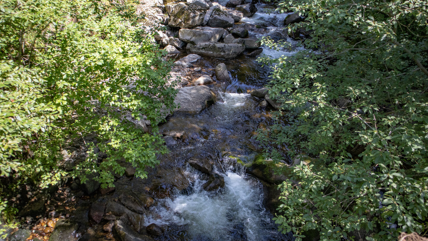 der Bachlauf der Wehra von der Alten Brücke bei der Schluchtquerung