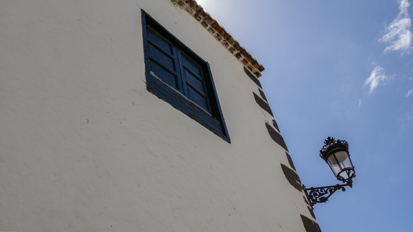 Fassadendetails an der Iglesia de Encarnación in Santa Cruz de La Palma