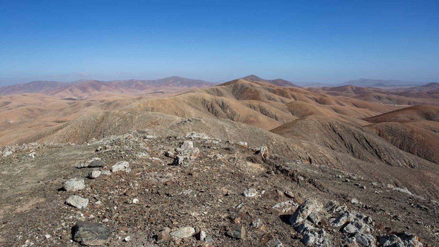 Aussicht über die Berglandschaft um den Pasos