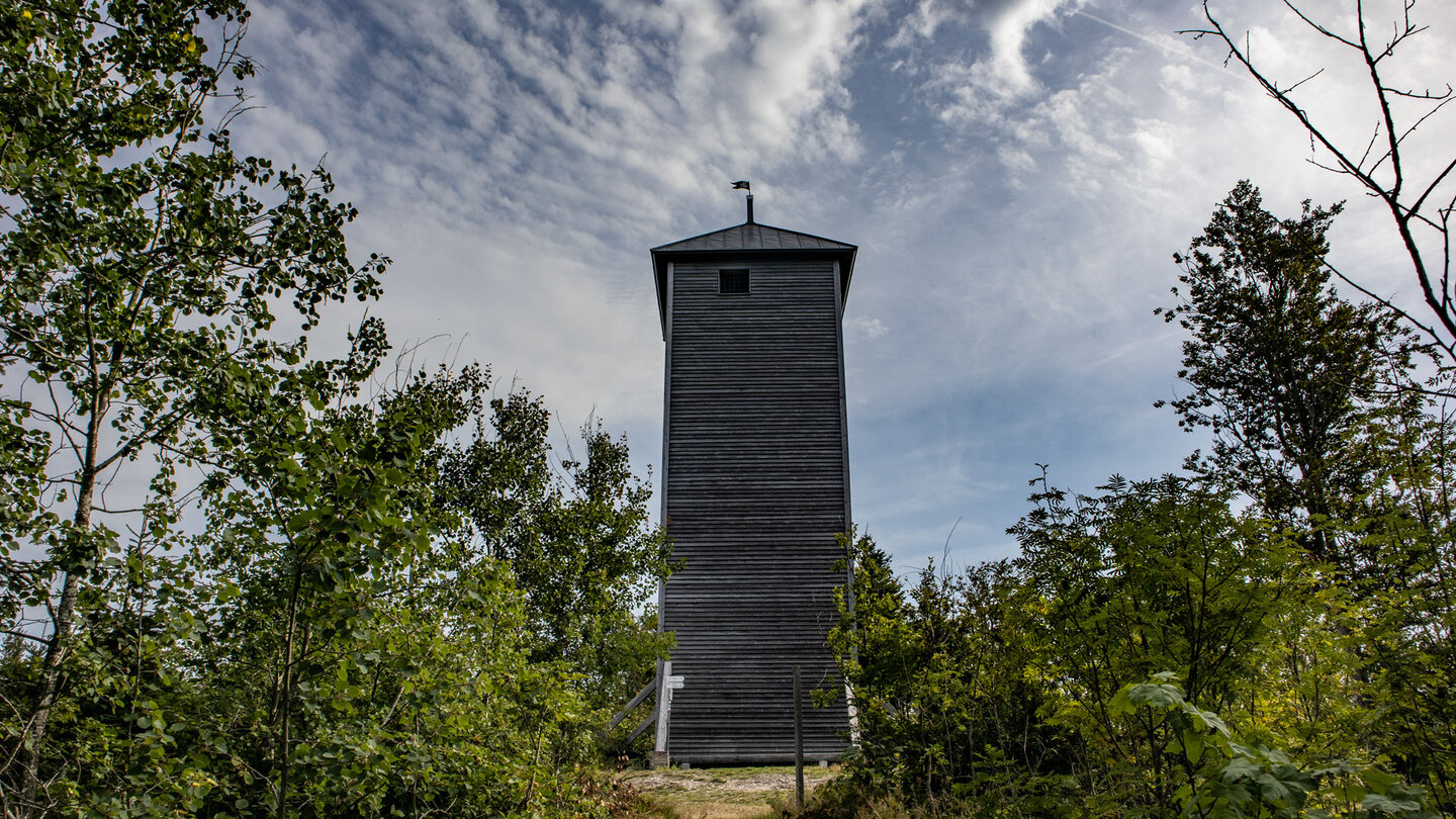 der Lehenkopfturm am Fernwanderweg Schluchtensteig