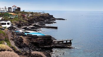 La Caleta auf El Hierro mit der weitläufigen Badeanlage Piscinas de Caleta