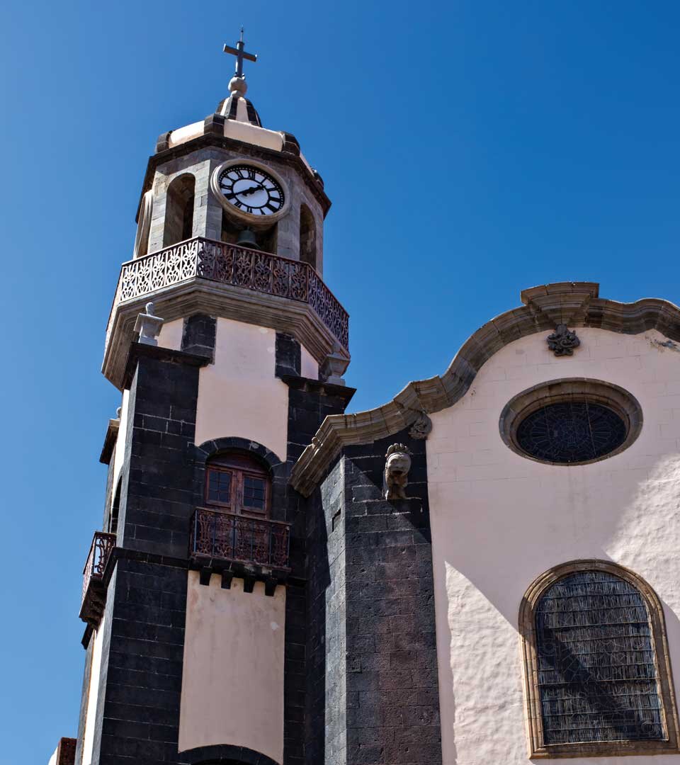 der Glockenturm der Iglesia de Nuestra Señora de la Concepción in La Orotava