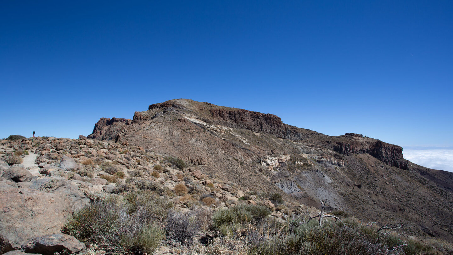 die Aufstiegsroute des PR-TF 86 verläuft über die Flanke des Morra del Río