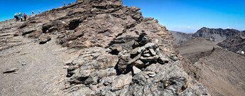 Wanderweg auf den Pico del Veleta in der Sierra Nevada