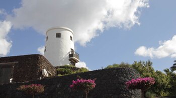 alte Mühle am Ortsaugang von Yaiza auf Lanzarote