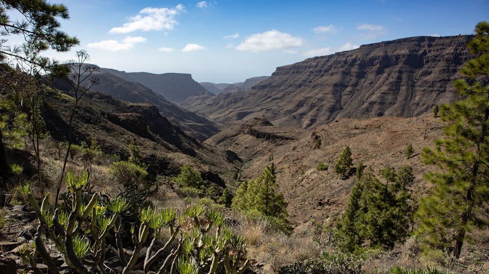 Aussicht auf Tauro-Schlucht vom Wanderweg PR GC-45