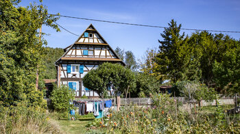 die Wanderung startet im idyllischen Ort Obersteinbach