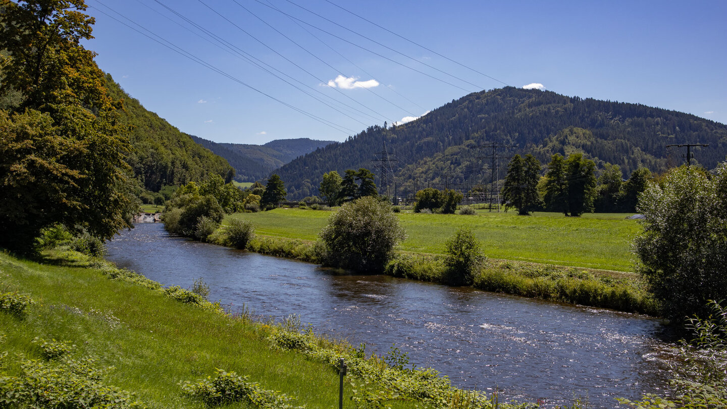 Flusslauf der Kinzig bei Hausach