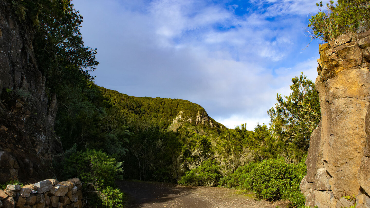 Wanderung entlang der Pista Monte del Agua