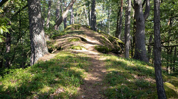 Route auf dem Berggrat des Schützenfelsens