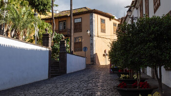 Altstadtgasse an der Plaza la Constitución in Icod de los Vinos