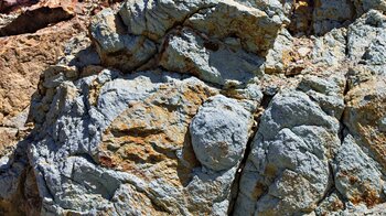 Eisenhydrat-Rückstände bei den Los Azulejos im Teide Nationalpark