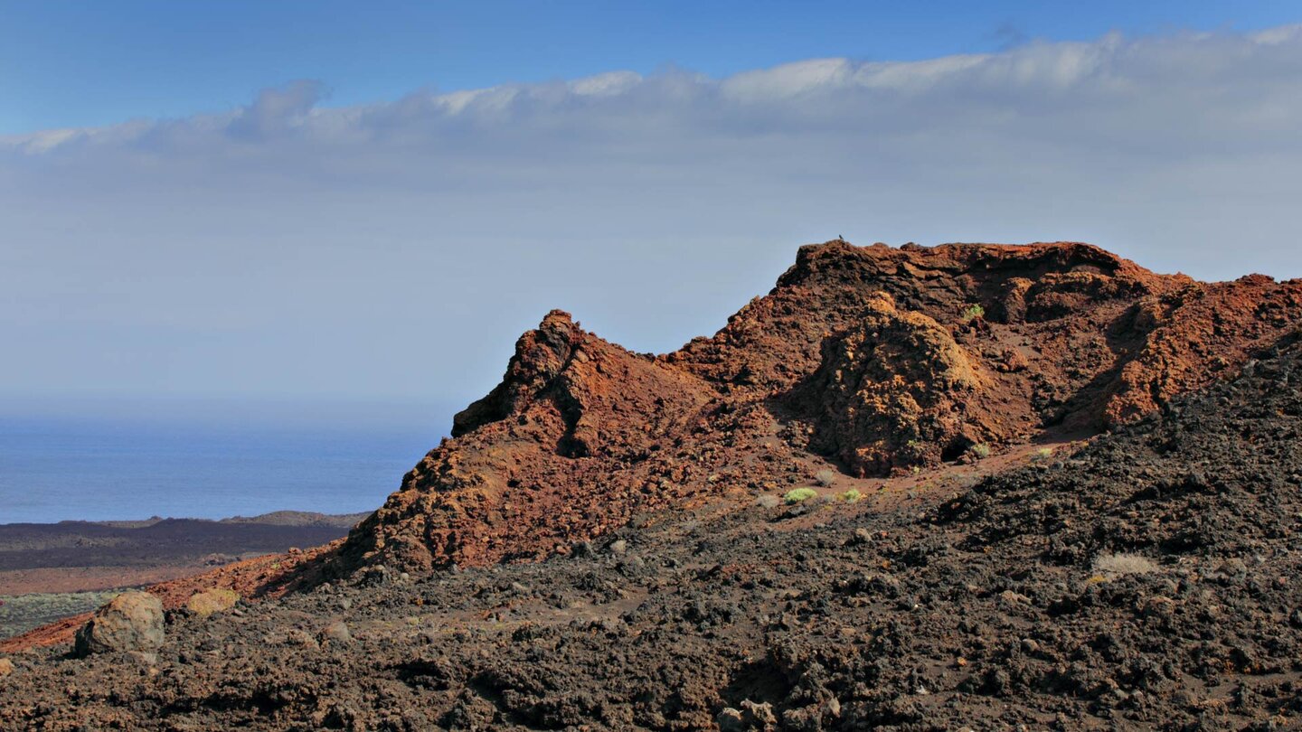 eine bunte Vulkanlandschaft überzieht die Halbinsel der Punta de la Orchilla auf El Hierro