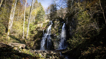der Wasserfall Cascade du Heidenbad bei Wildenstein Wasserfall Cascade du Heidenbad bei Wildenstein
