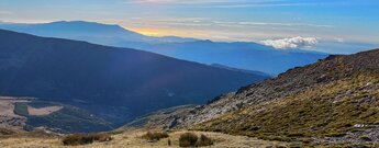 Sonnenaufhang Sierra Nevada am Aufstiegsweg zum Mulhacén