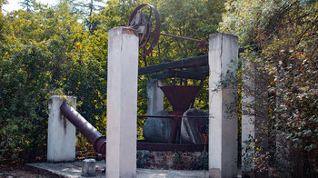 Industrieanlage beim Besucherzentrum Río Borosa