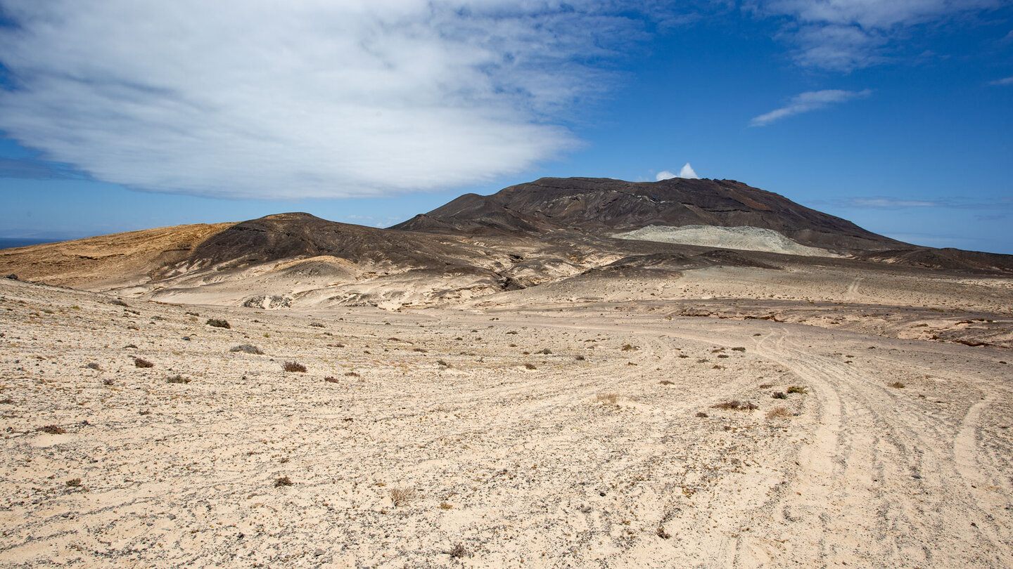 Blick über die Degollada de Cabras entlang der Wanderung