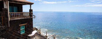 attraktive Häuser direkt am Meer in La Caleta