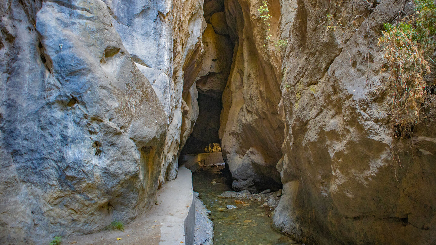 Túnel de las Palomas bei Monachil