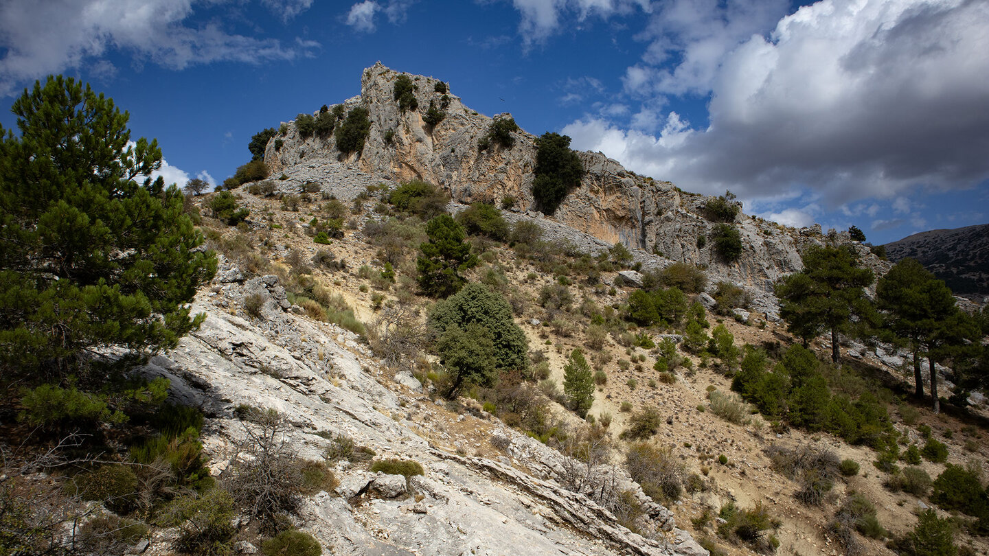 Berglandschaft der Sierra de Castril entlang der Wanderung