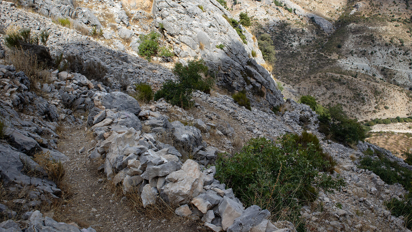 Wanderweg durch die Blockhalden in der SIerra de Castril