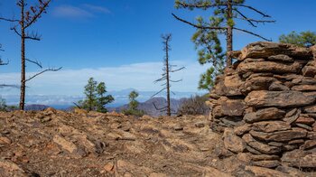 vom Montaña de Tauro blickt man bis zur Insel Teneriffa