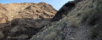 Abstiegam Steilhang des Barranco del Jurado