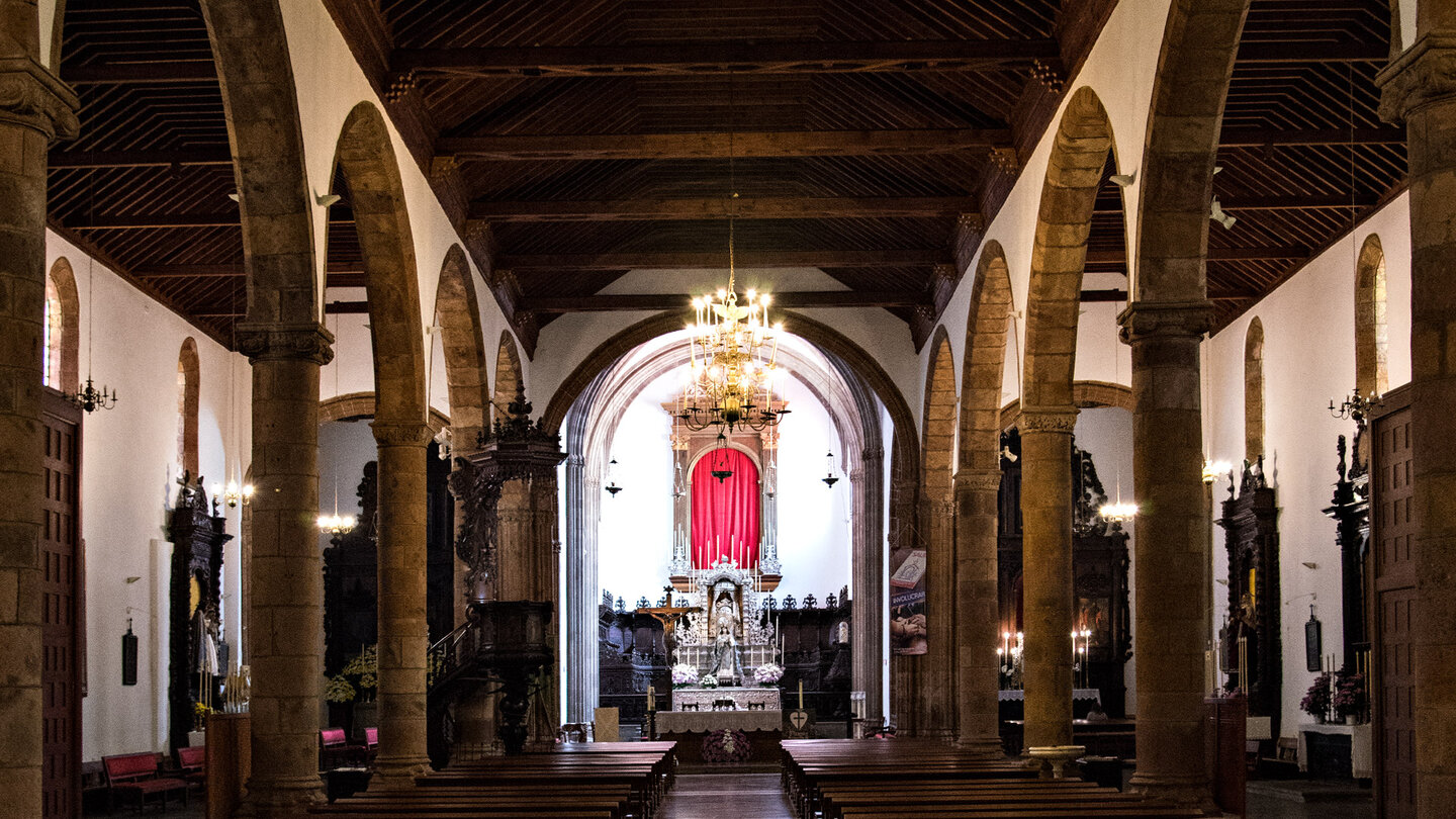 das Kirchenschiff der Iglesia de la Concepcíon in La Laguna