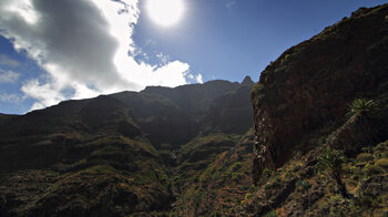 spektakulärer Blick über den Barranco de Erque am gleichnamigen Aussichtspunkt auf La Gomera