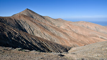 Ausblick auf die Berge an der Degollada del Viento