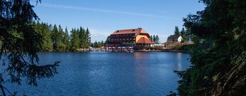 Der Mummelsee ist ein Ausflugsziel an der Schwarzwaldhochstraße