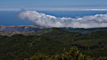 Ausblick über den Süden der Insel vom Alto de Garajonay auf La Gomera