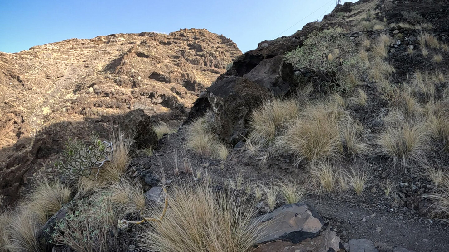 Wanderpfad in die Schlucht Barranco del Jurado