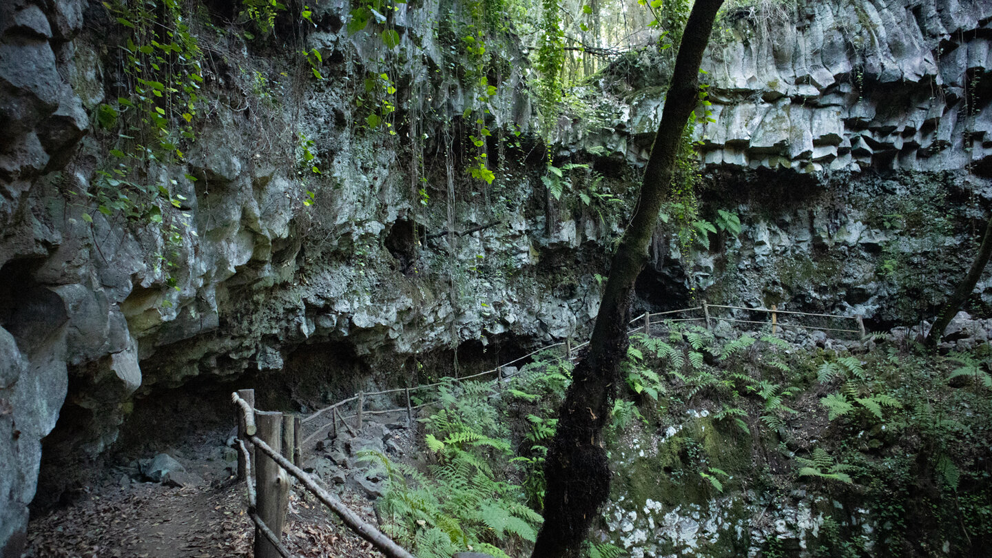 Wanderweg durch die Caldera del Agua